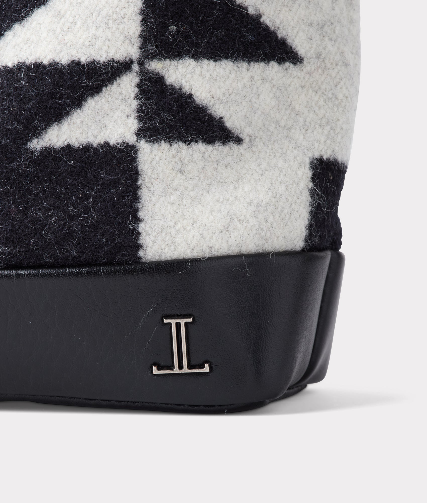 Pendleton x Lucchese Spider Rock Oversized Clutch - Image 5