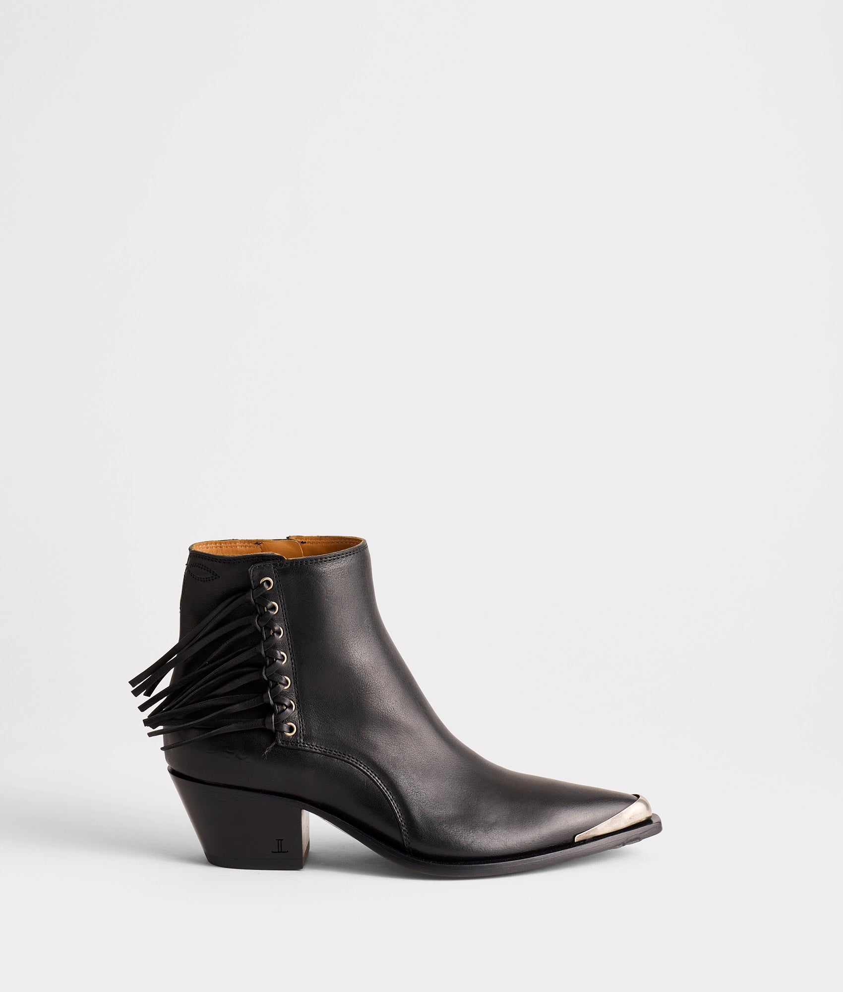 Vivi :: Black