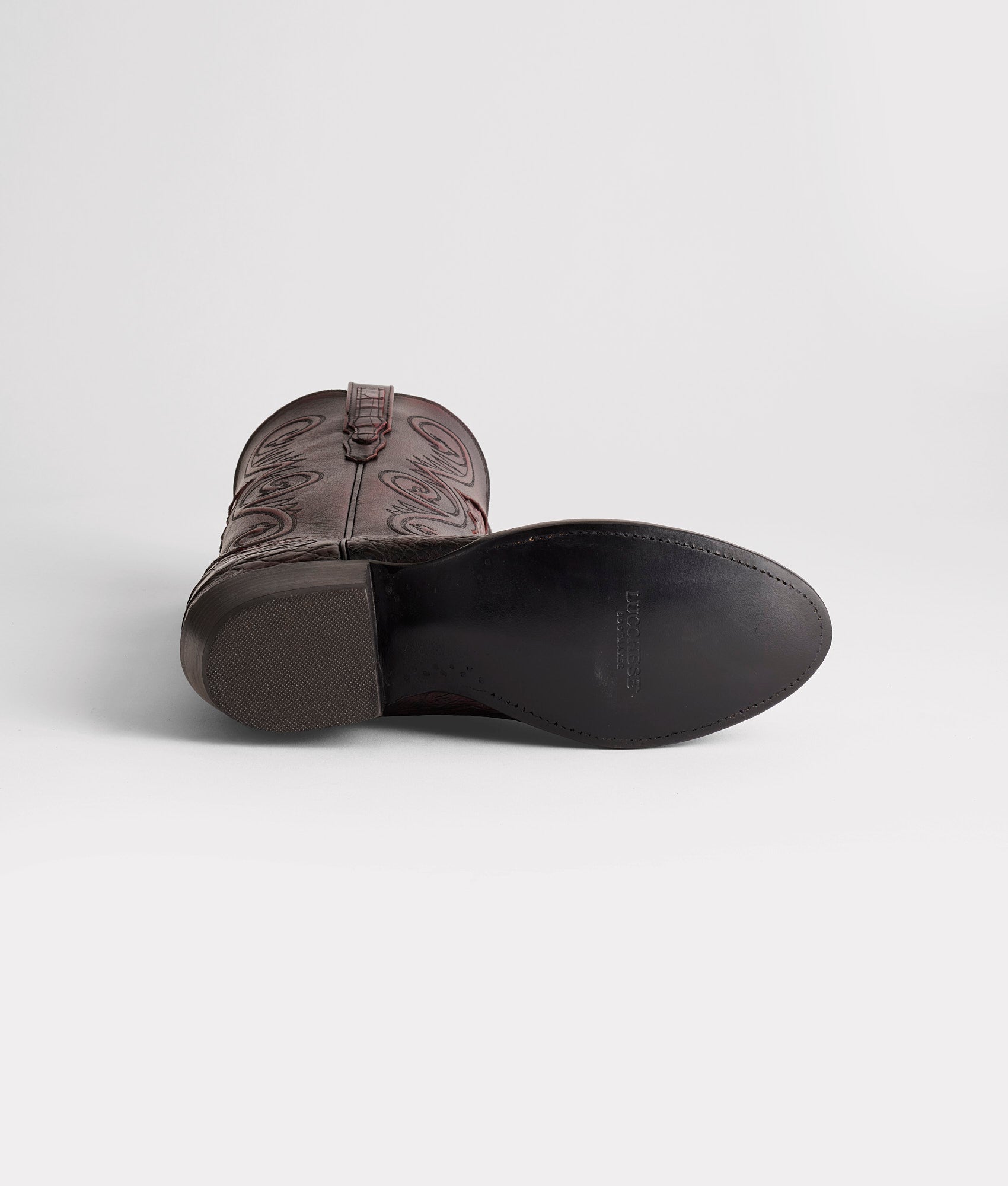 Jones :: Black Cherry - Image 8