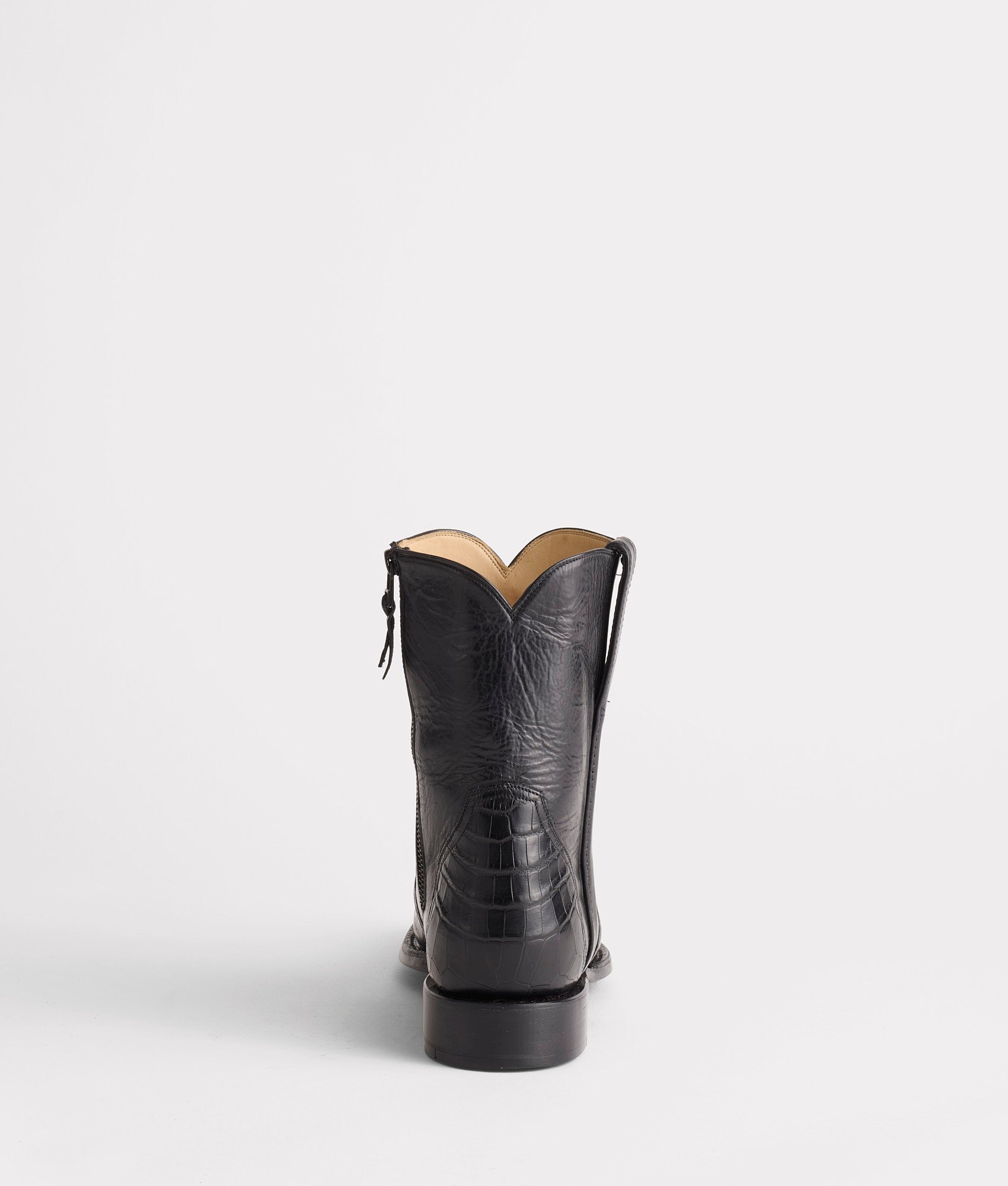 Elliott :: Black - Image 4