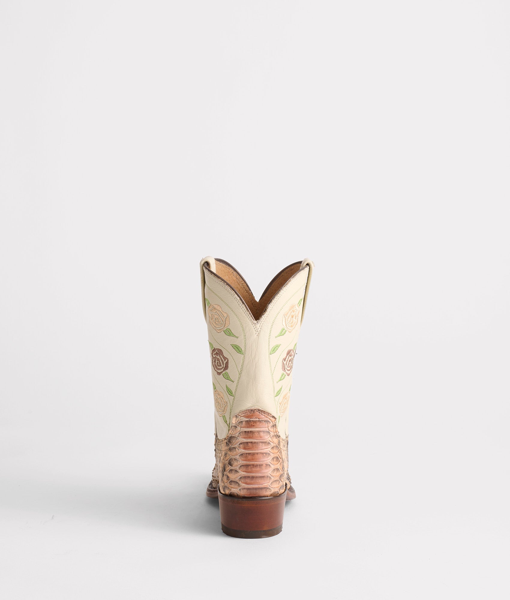 Loveless :: Tan - Image 4