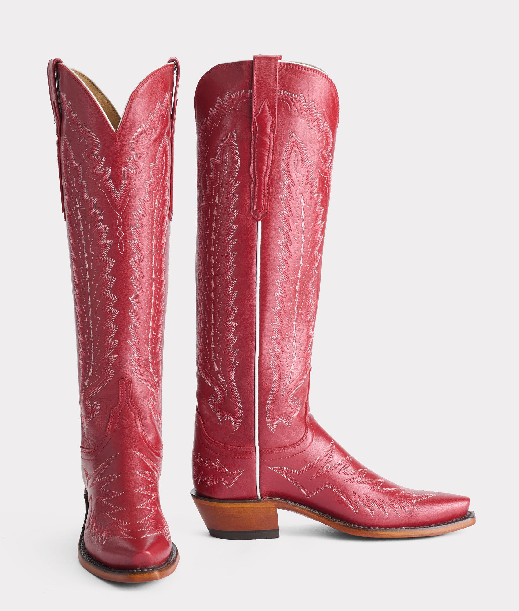 Priscilla :: Red Luster - Image 3