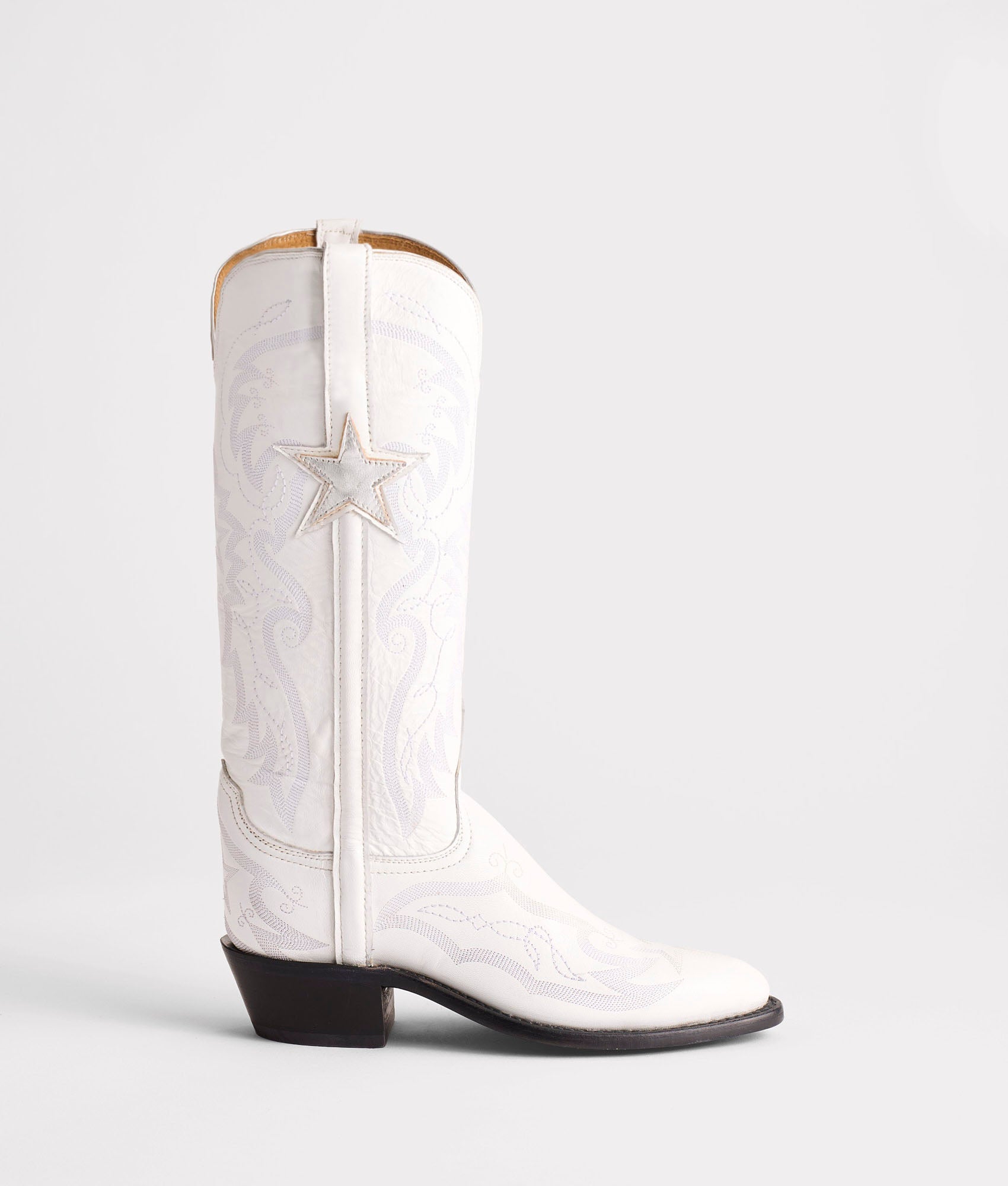 Gina :: White