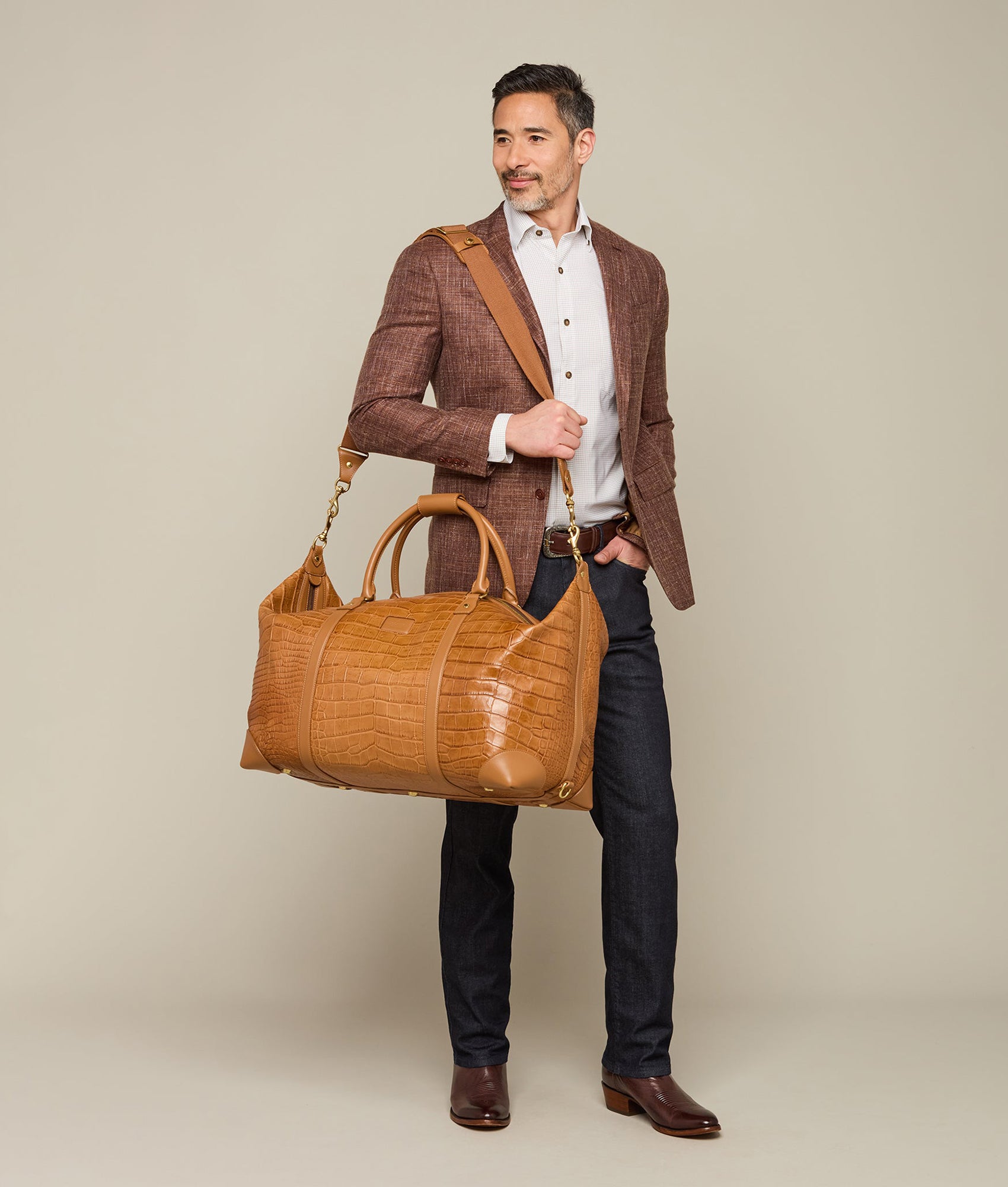 Giant Gator Duffle - Large :: Cognac/Kanga Tobac - Image 10
